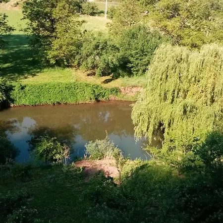 Les Cazelles Conques-en-Rouergue